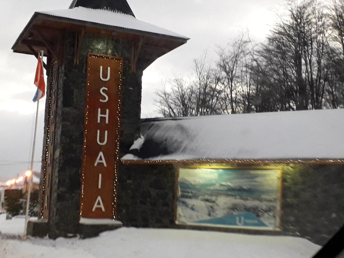 Casona Los Arri Ushuaia Exterior foto